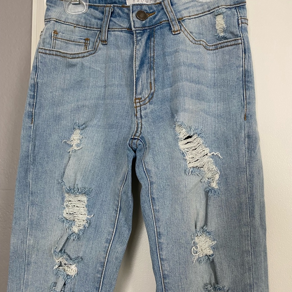 Nature Denim distressed skinny jeans. Sz 24. NWOT.
